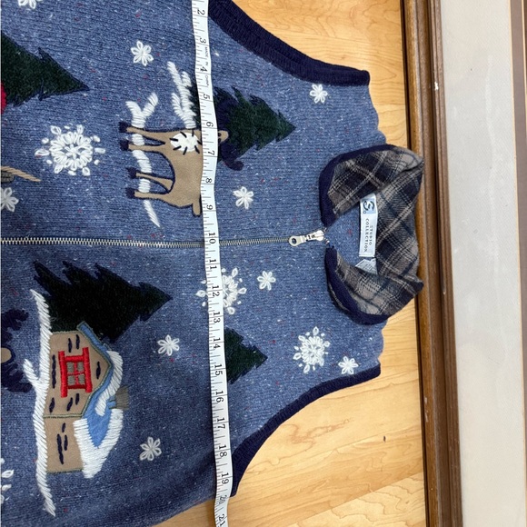 Studio Collection Women Christmas Vest Size L with Christmas design - Picture 15 of 15